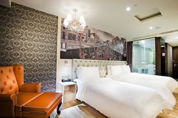 fx hotel tainan minsheng road branch