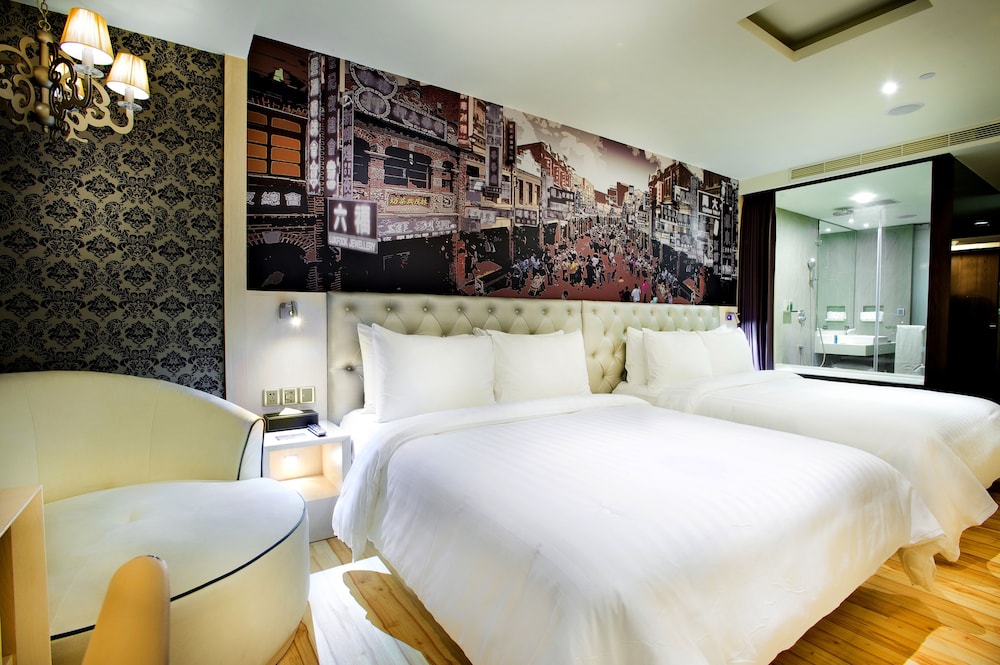fx hotel tainan minsheng road branch