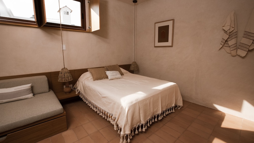 casa montore by barrio mexico