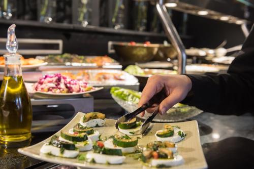 nyx tel aviv