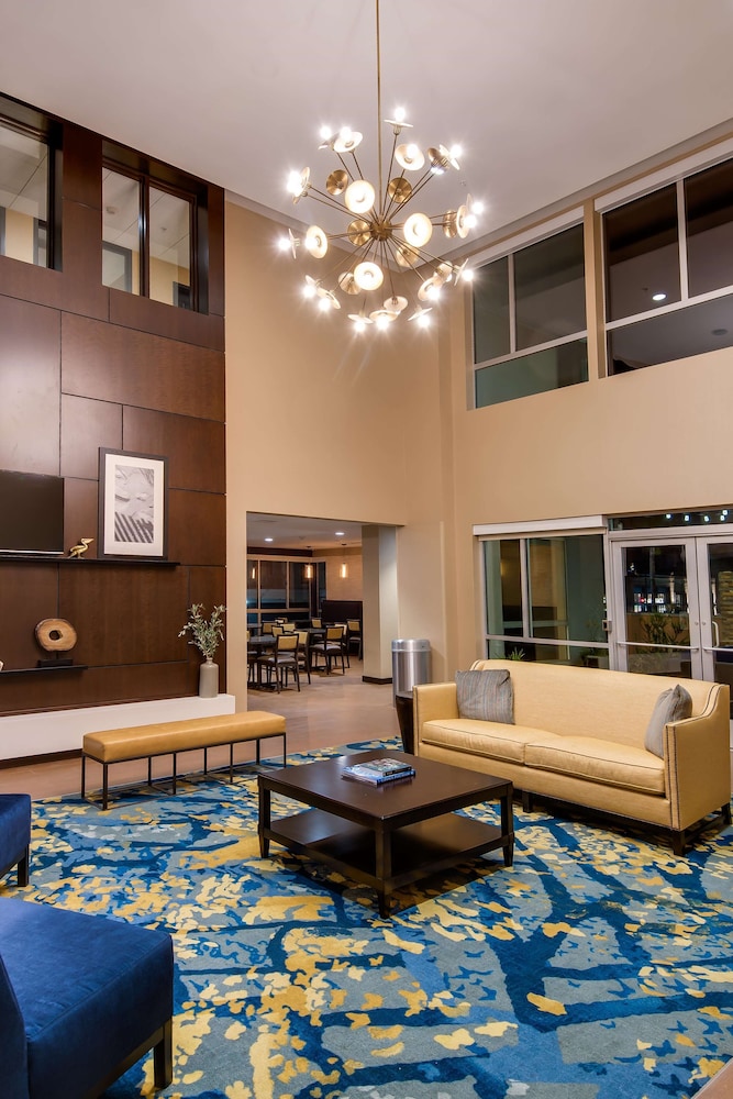 Hampton Inn & Suites Los Angeles - Glendale,Glendale>>Burbank,3 star