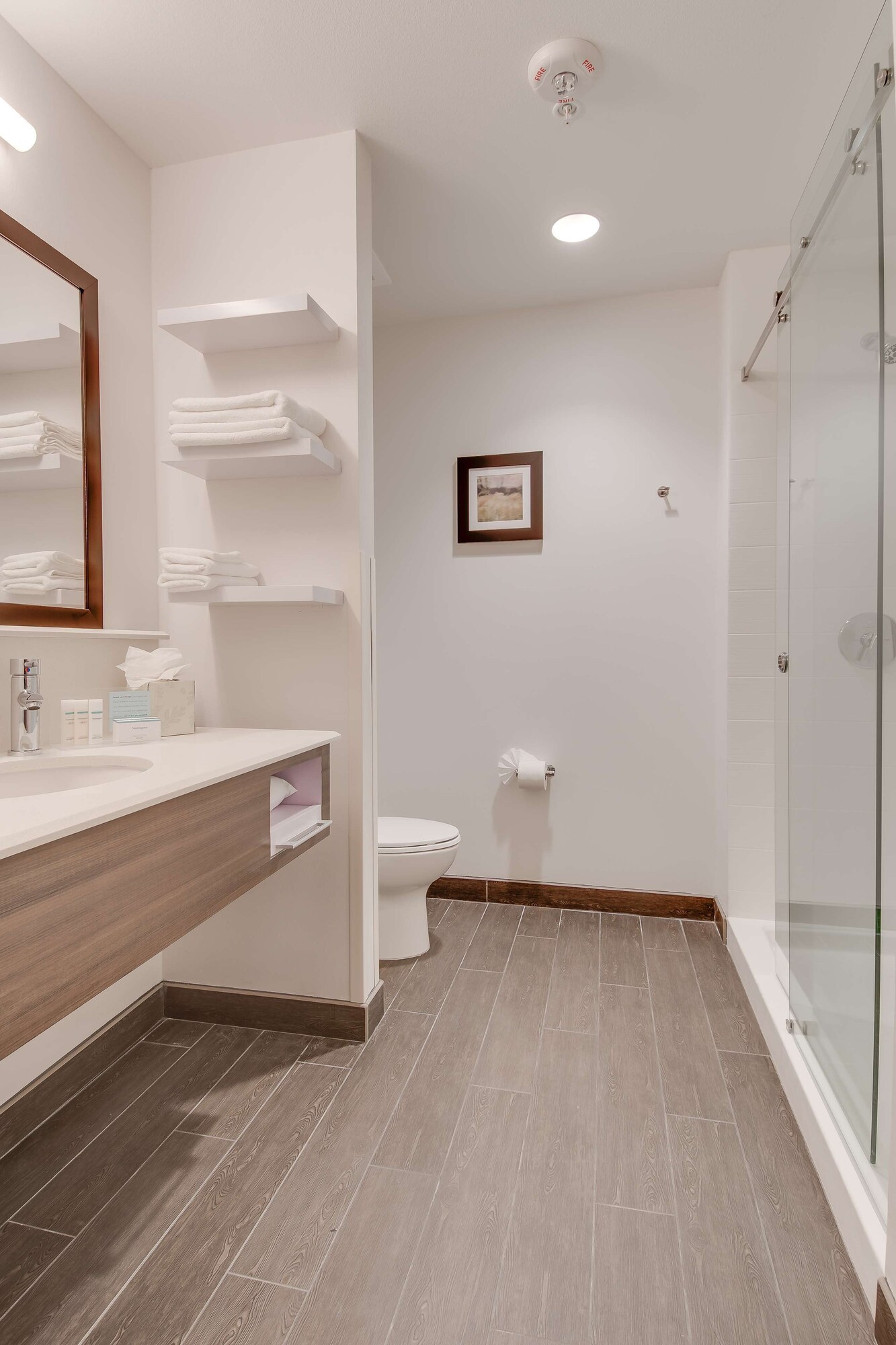 hampton inn and suites los angeles glendale