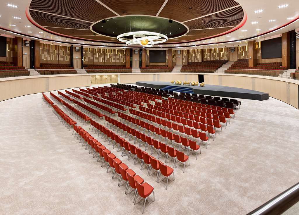 radisson blu hotel and convention centre kigali