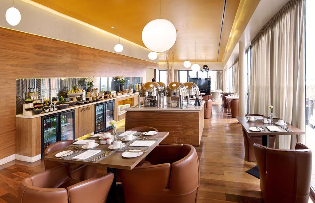 radisson blu hotel and convention centre kigali