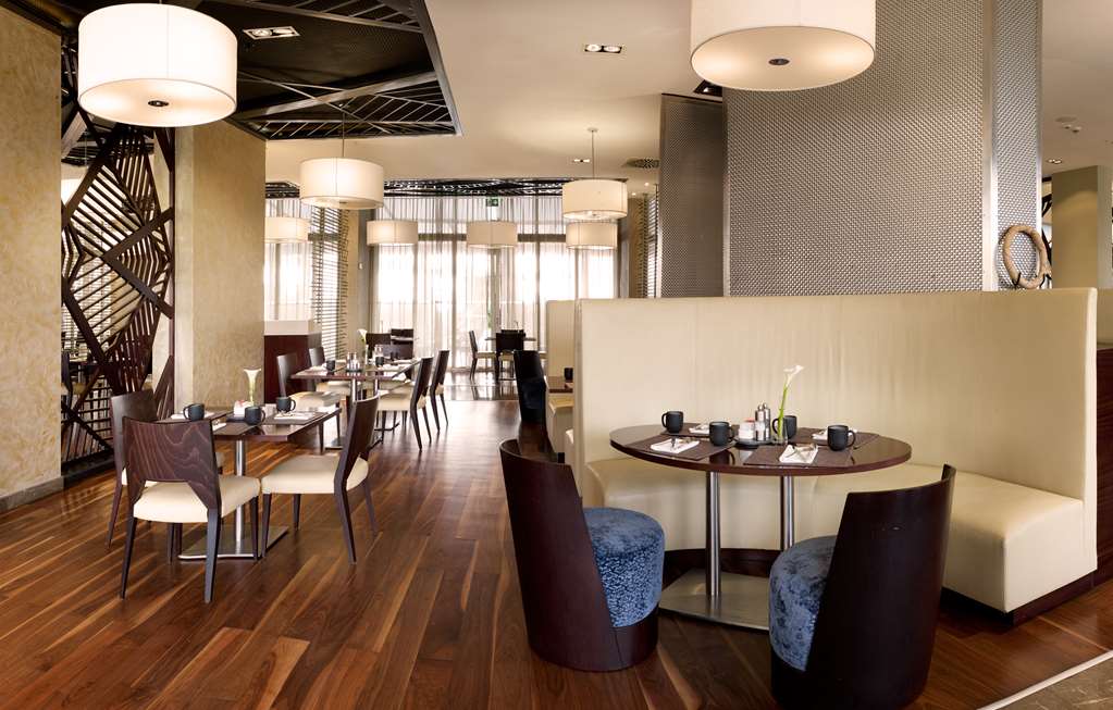 radisson blu hotel and convention centre kigali