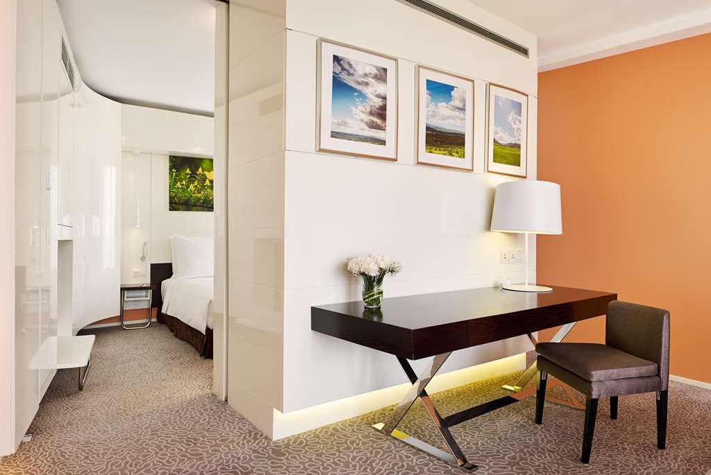 radisson blu hotel and convention centre kigali