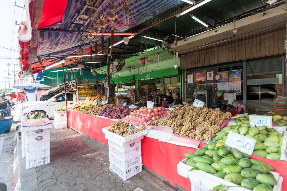 we briza hotel chiangmai