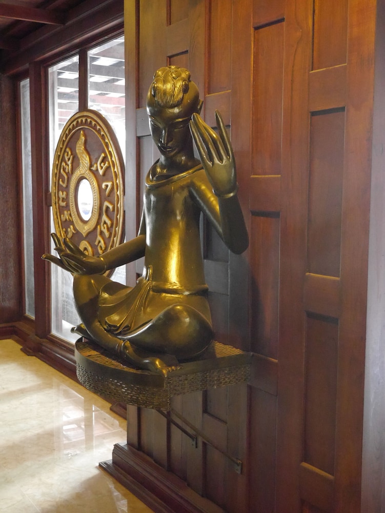 true siam rangnam hotel