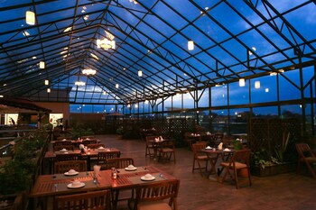 lotos inn and suites nairobi