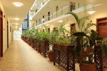 lotos inn and suites nairobi