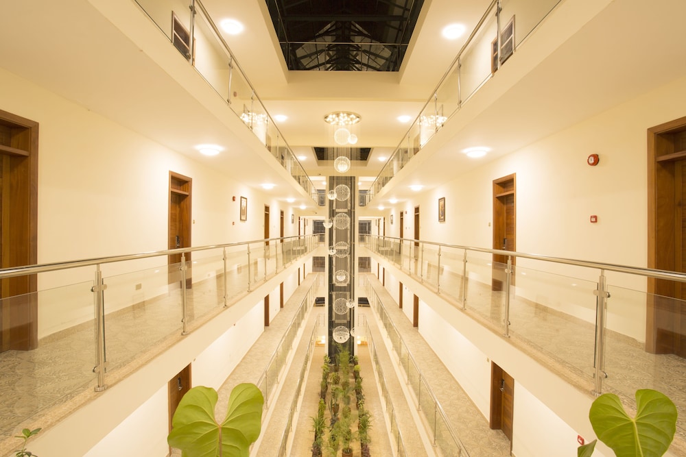 lotos inn and suites nairobi