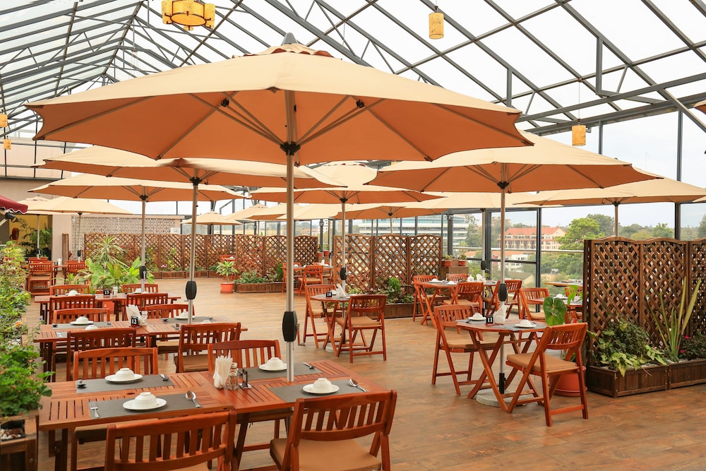 lotos inn and suites nairobi