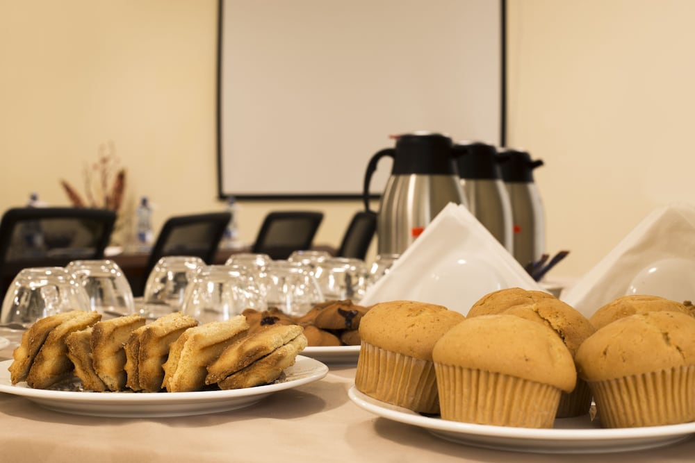 lotos inn and suites nairobi