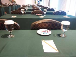pasar baru square hotel bandung man