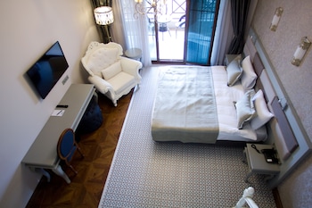 babillon hotel spa and restaurant