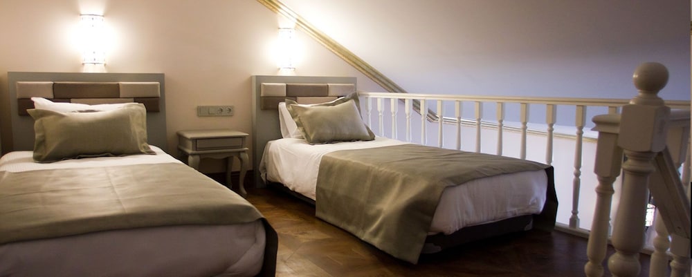 babillon hotel spa and restaurant