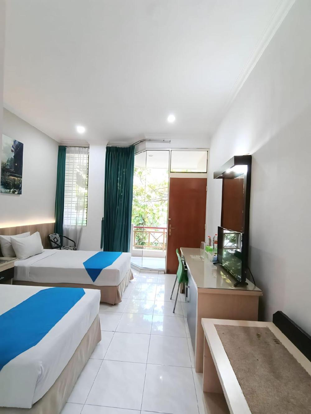 hotel sulawesi jember