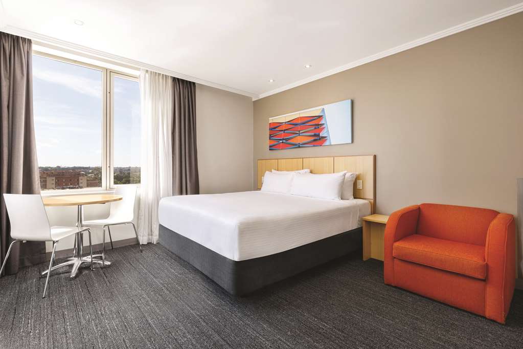 mercure sydney bankstown