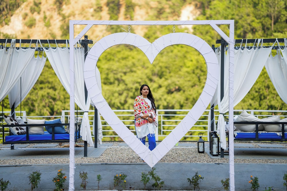 Royale Rainbow Resort,Neelkanth Temple,4 star