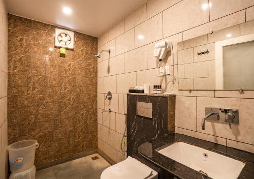 royale rainbow resort