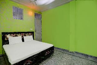 Hotel O Gayatri Palace,,3 star