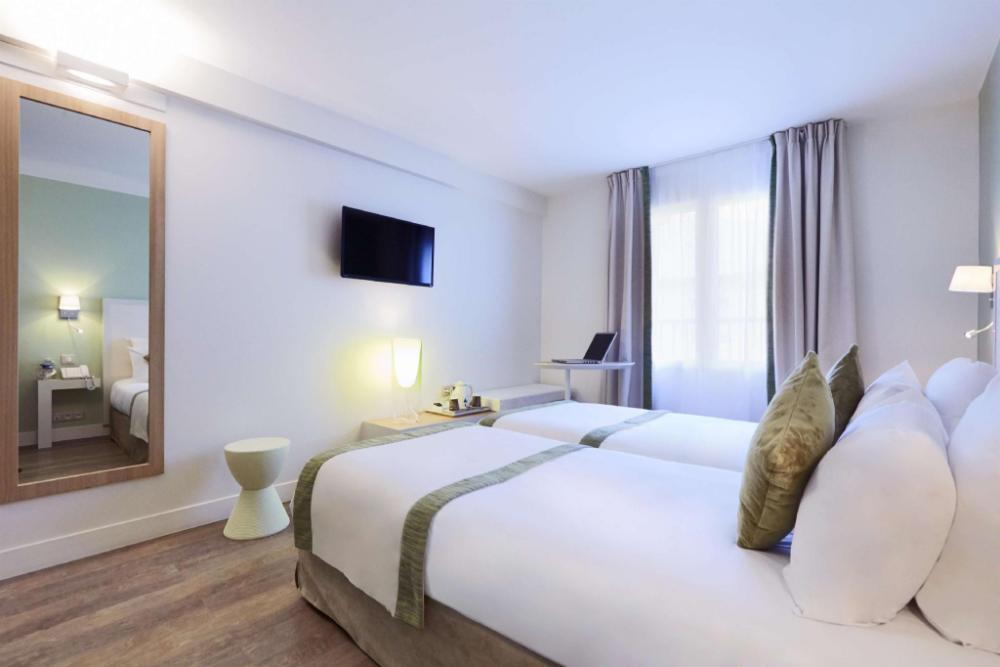 kyriad paris 18 porte de clignancourt montmartre