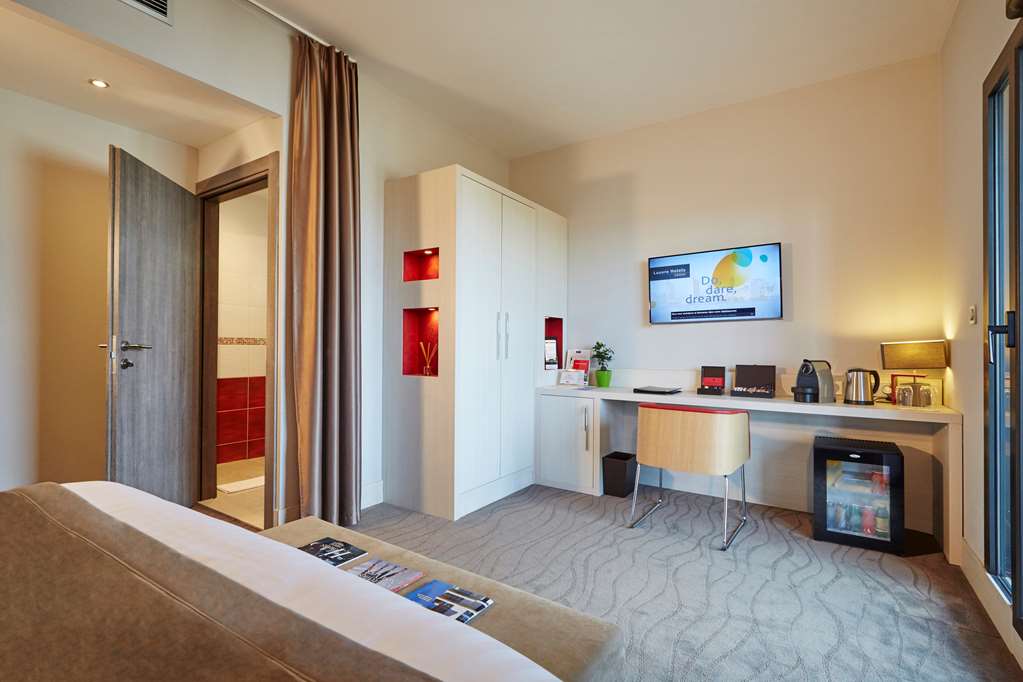 kyriad prestige lyon est saint priest eurexpo