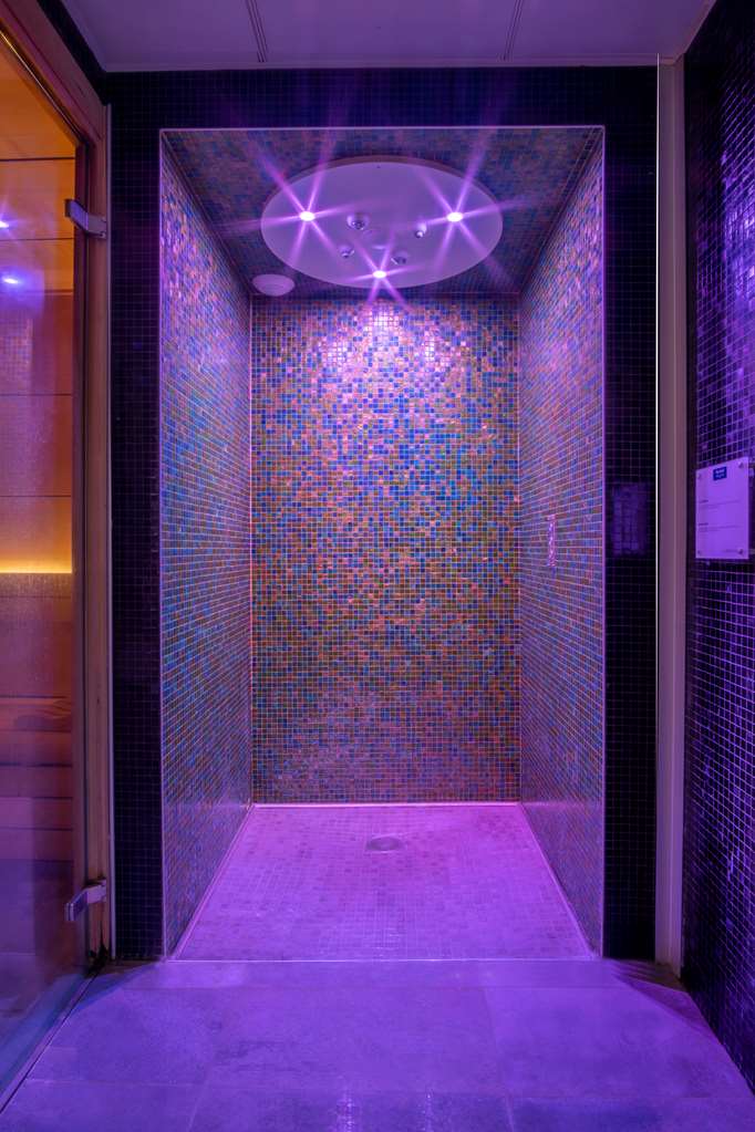 kyriad prestige lyon est saint priest eurexpo