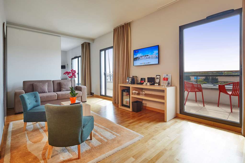 kyriad prestige lyon est saint priest eurexpo