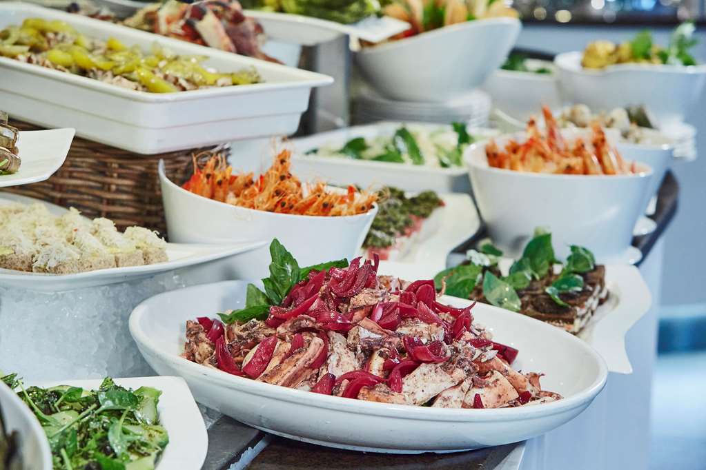 kyriad prestige lyon est saint priest eurexpo