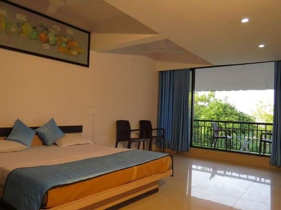 Rewa Resorts,Khandwa>>Indore,2 star