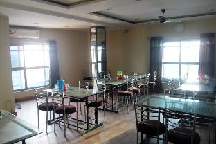 Hotel Gagan Palace,,3 star