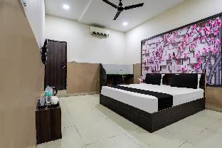 Hotel B N Palace,,3 star