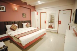 hotel ashapura palace by sky stays