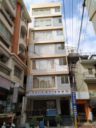 aum hotel