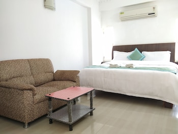 aum hotel