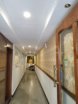 aum hotel