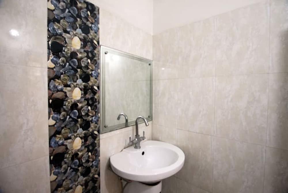 hotel traditional inn