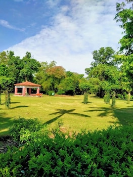 hotel traditional inn