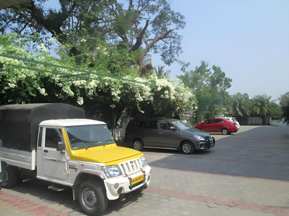 paray village county