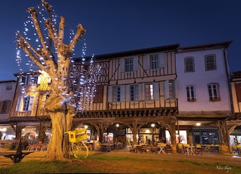 La Maison Des Consuls,Foix>>Carcassonne,3 star