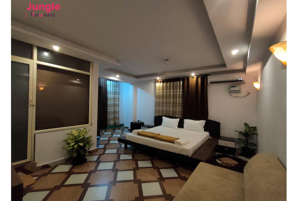 jungle by sturmfrei vagator