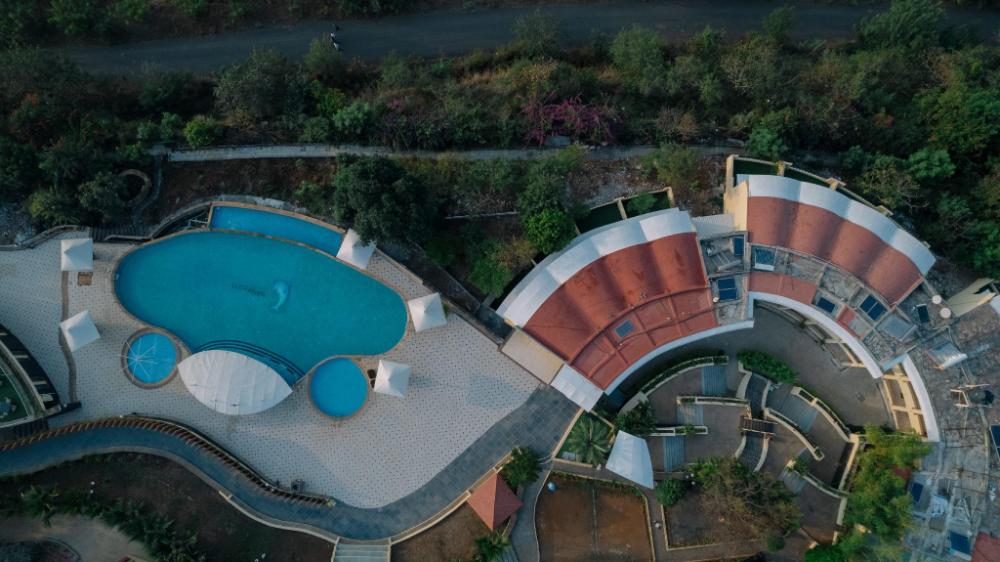 wildernest hilltop resort