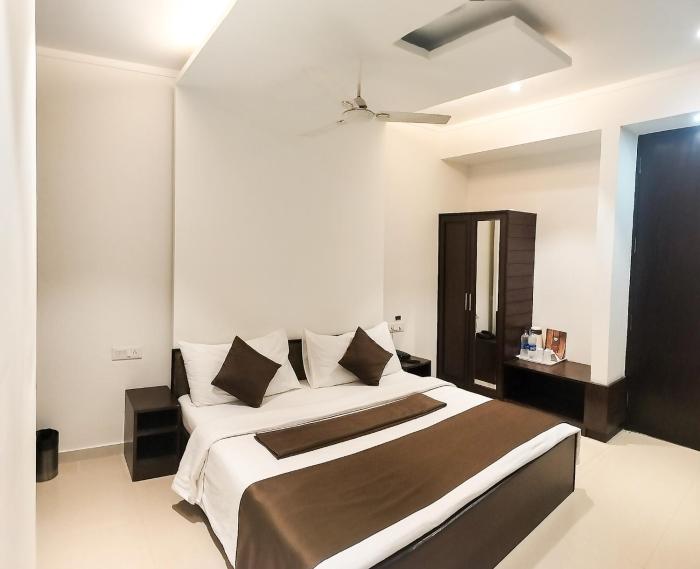 the wind cross hotel