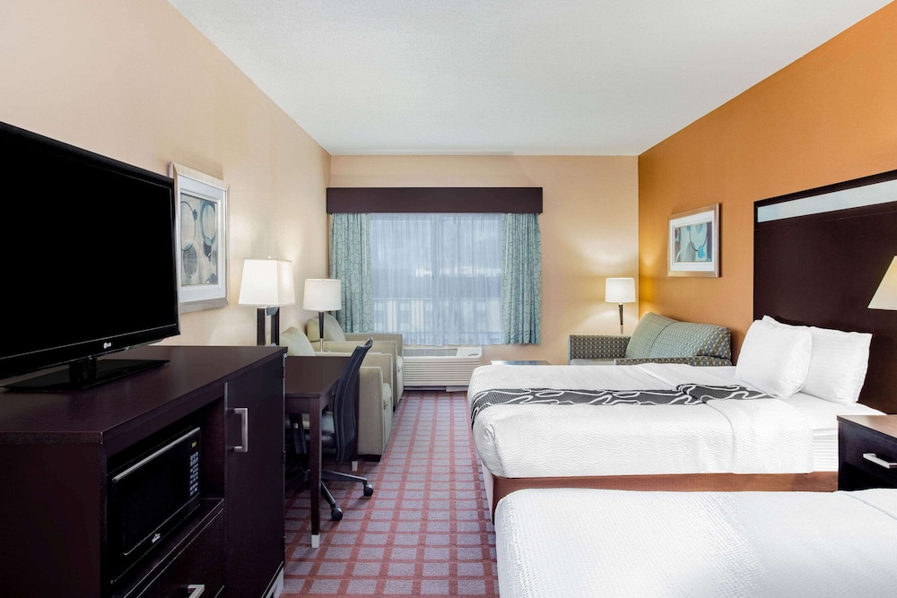 La Quinta By Wyndham Indianapolis Airport Plainfield,Indianapolis International Airport>>Indianapolis,3 star