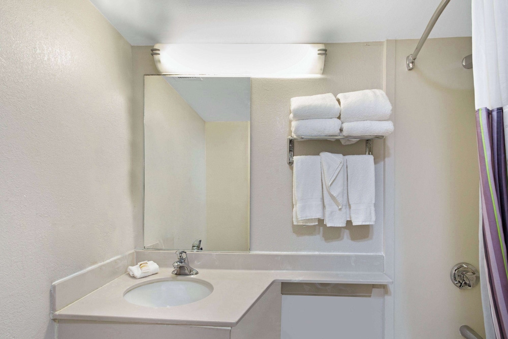 la quinta inn and suites by wyndham new haven