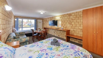 darling river motel