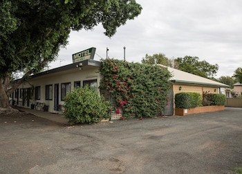 darling river motel