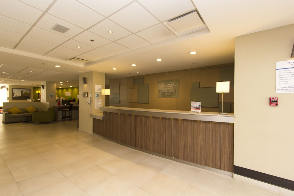 holiday inn express guadalajara aeropuerto by ihg