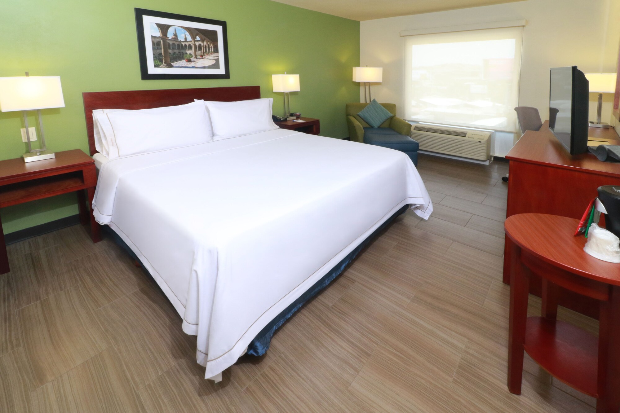 holiday inn express guadalajara aeropuerto by ihg